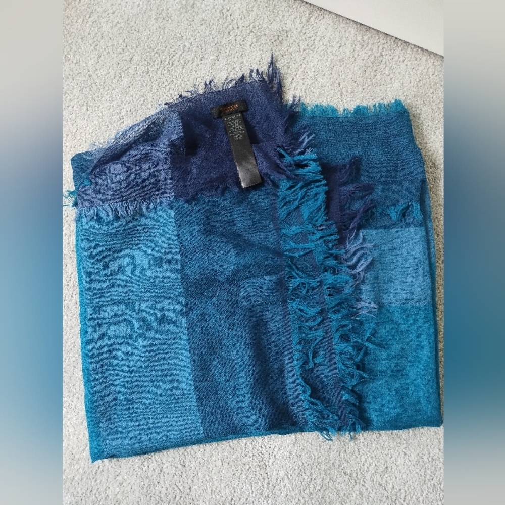 Coach scarf